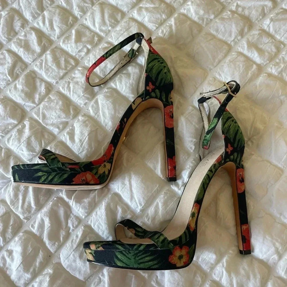 Raye floral Addison pump heels - Picture 5 of 9